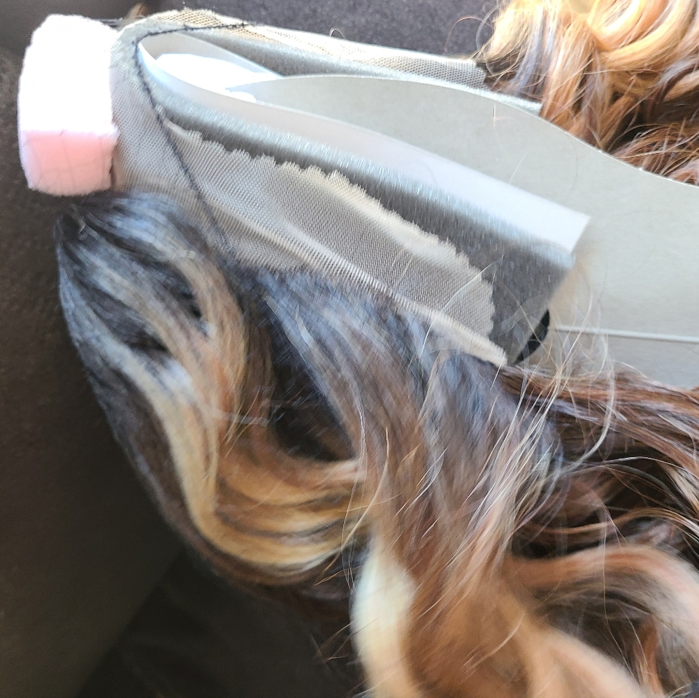 Good quality wig - Picture 4 of 8